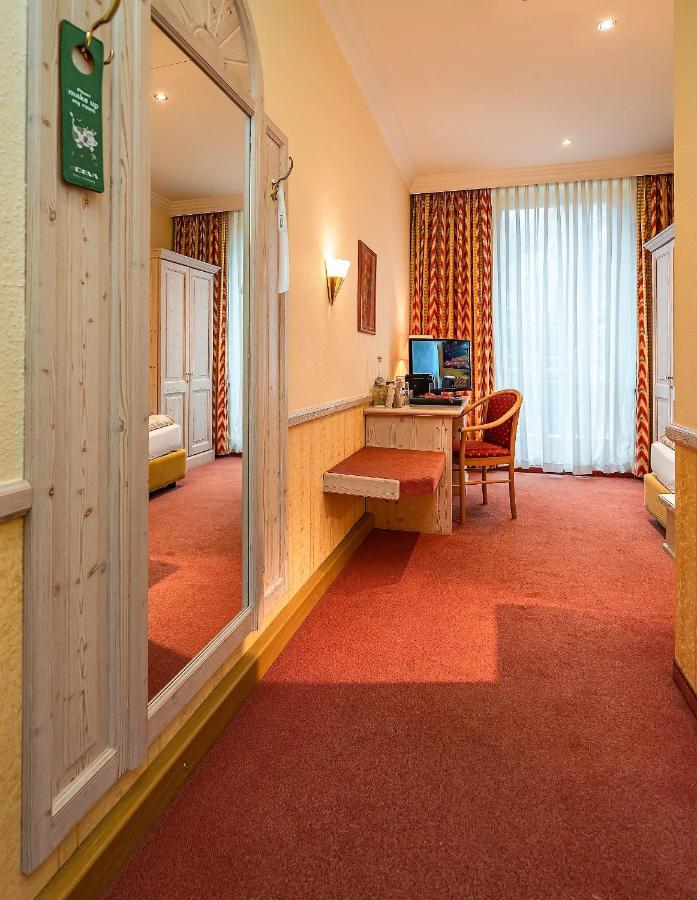 Parkhotel Traunstein Zewnętrze zdjęcie