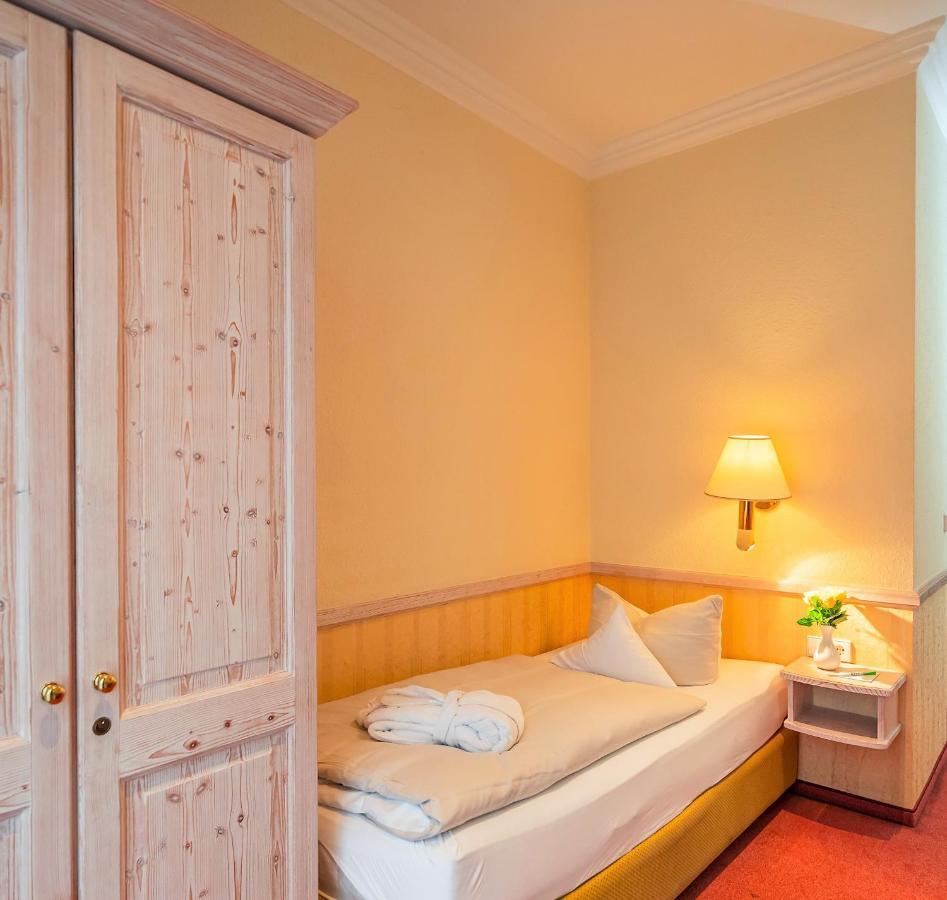 Parkhotel Traunstein Zewnętrze zdjęcie